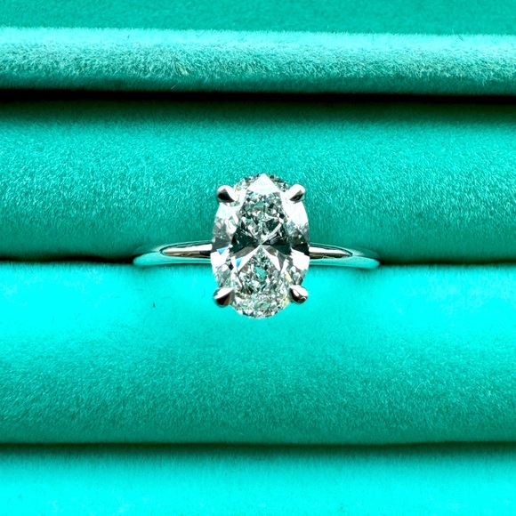 -SOLD-14k White Gold Oval Brilliant Cut Lab-Grown Diamond Ring 1.29CT - Picture 1 of 5